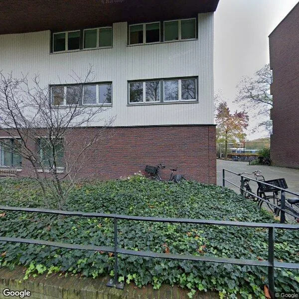 Straatbeeld van Joos Banckersplantsoen 11, 1056LC Amsterdam