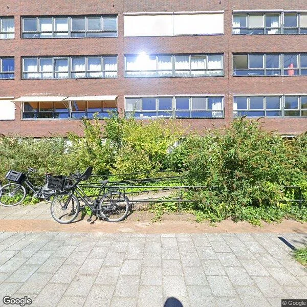 Straatbeeld van Joos Banckersplantsoen 127, 1056LD Amsterdam