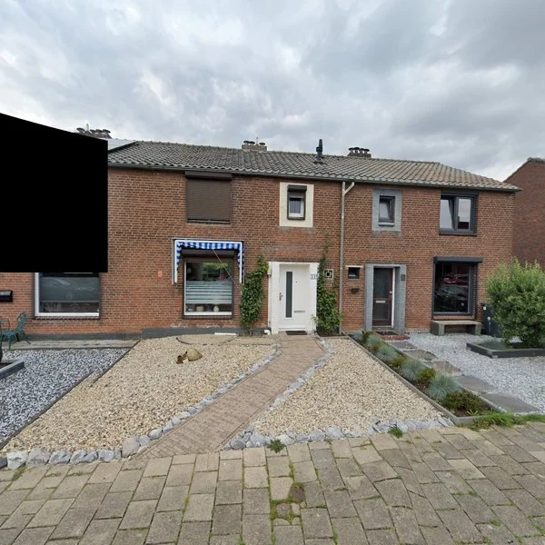 Straatbeeld van Jozef Postmesstraat 11, 6137CK Sittard
