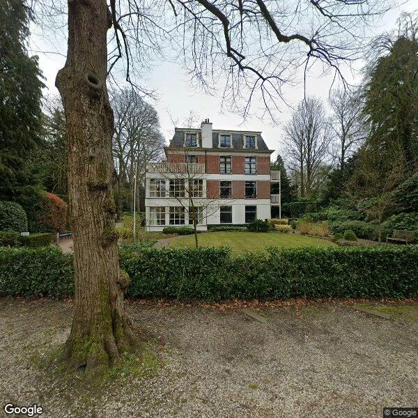Straatbeeld van Julianalaan 1-0010, 3743JG Baarn