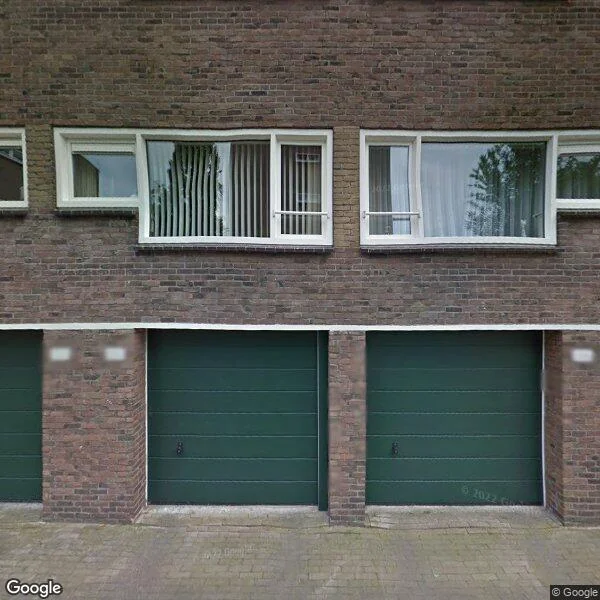 Straatbeeld van Julianaplantsoen 244, 1111XX Diemen