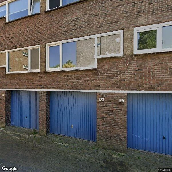 Straatbeeld van Julianaplantsoen 96, 1111XT Diemen
