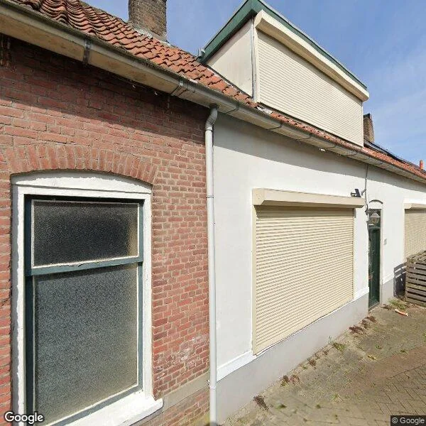 Straatbeeld van Julianastraat 10, 3257AE Ooltgensplaat