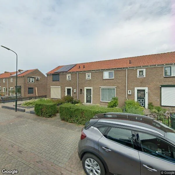 Straatbeeld van Julianastraat 11, 4174GE Hellouw