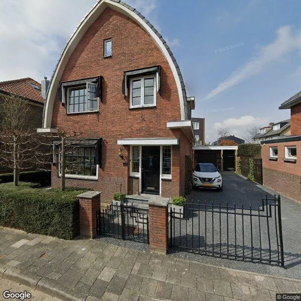 Straatbeeld van Julianastraat 15, 2741HJ Waddinxveen