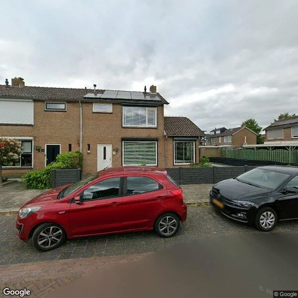 Straatbeeld van Julianastraat 18, 3281BK Numansdorp