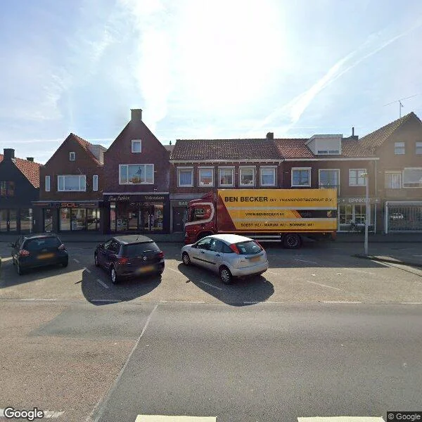 Straatbeeld van Julianaweg 84, 1131DD Volendam