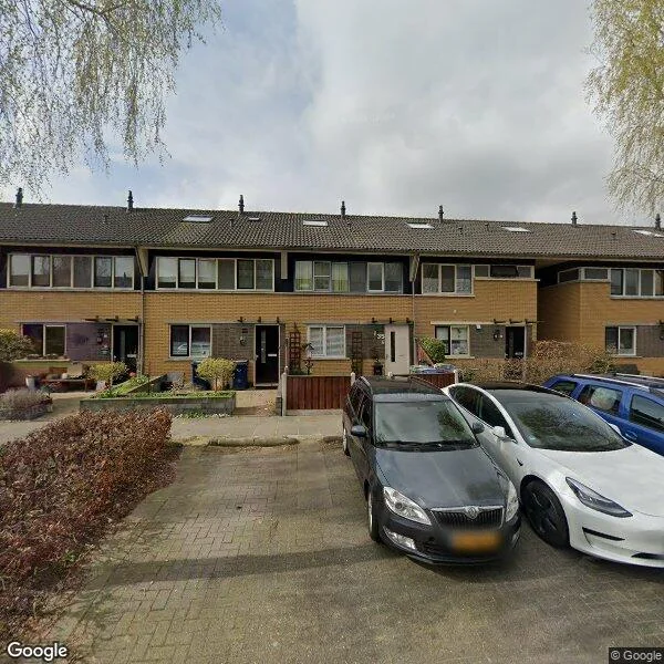 Straatbeeld van Julistraat 35, 1335DE Almere