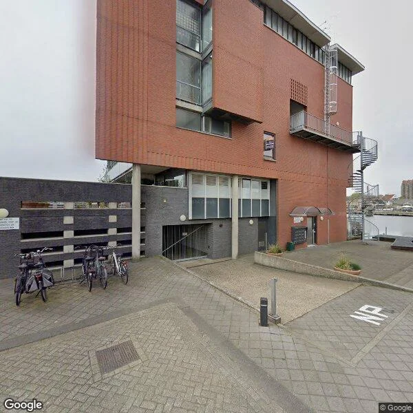 Straatbeeld van Justpier 112, 1506BZ Zaandam