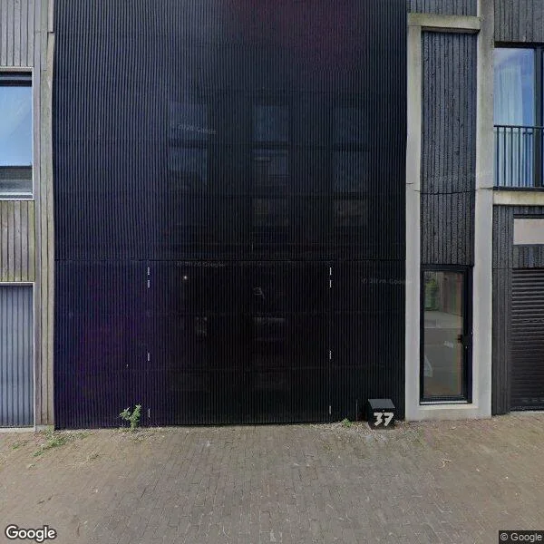 Straatbeeld van Kaasjeskruidstraat 37, 1032LS Amsterdam