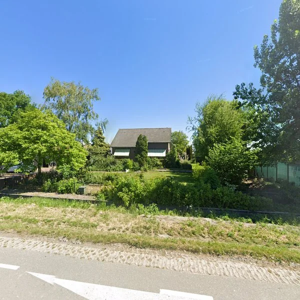 Straatbeeld van Kadijkweg 53, 1614MA Lutjebroek