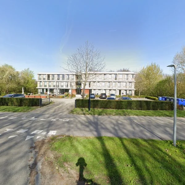 Straatbeeld van Kalenderweg 21, 1335GR Almere