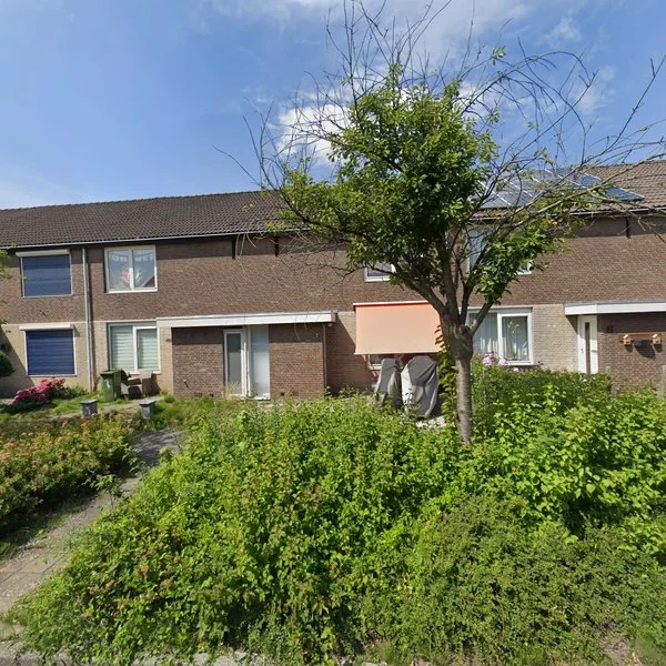 Straatbeeld van Kamillestraat 5, 2403VC Alphen aan den Rijn