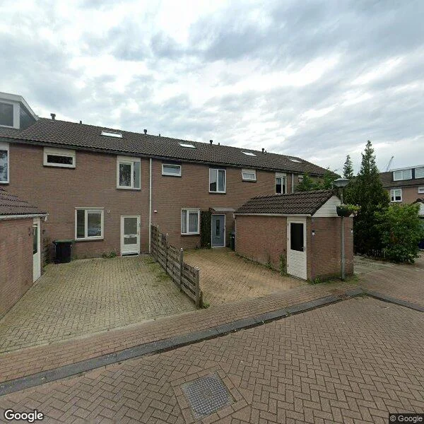 Straatbeeld van Kamp 16 63, 8225DL Lelystad