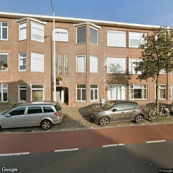 Straatbeeld van Kamperfoeliestraat 227, 2563KG Den Haag