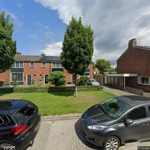 Straatbeeld van Kamperfoeliestraat 35, 7552SH Hengelo