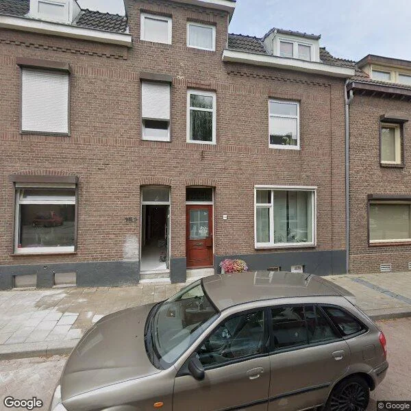 Straatbeeld van Kampstraat 150, 6466BX Kerkrade