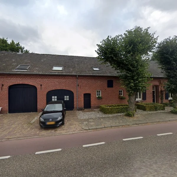 Straatbeeld van Kanaalstraat 46, 5986AG Beringe