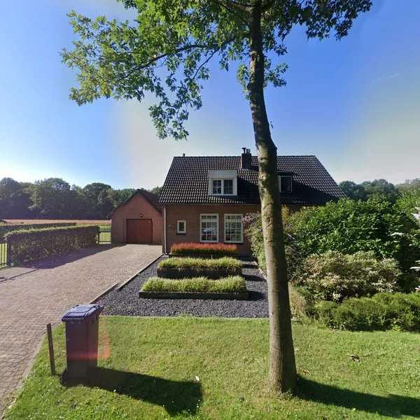 Straatbeeld van Kanaalweg 12, 5766PN Griendtsveen