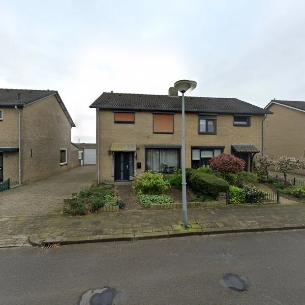 Straatbeeld van Kanunnik Geurtsstraat 11, 5853BE Siebengewald