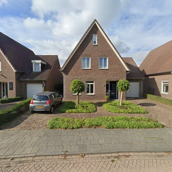 Straatbeeld van Kapelaan Nausstraat 11, 5987AR Egchel