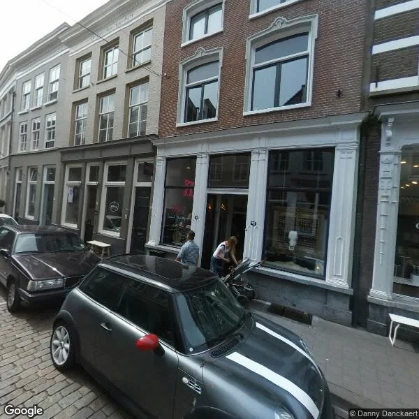 Straatbeeld van Karrenstraat 39, 5211EH Den Bosch