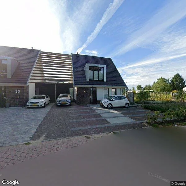 Straatbeeld van Karstraat 37, 6851DE Huissen