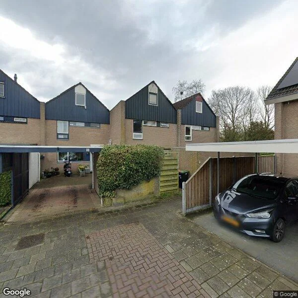 Straatbeeld van Karveel 06 18, 8231AH Lelystad