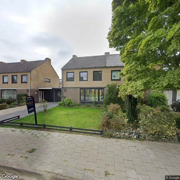 Straatbeeld van Kasteellaan 40A, 5932AG Tegelen