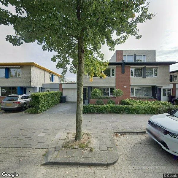 Straatbeeld van Kasterenlaan 32, 5045RD Tilburg
