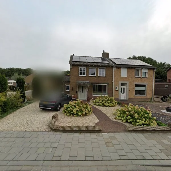 Straatbeeld van Keerweg 87, 6122CR Buchten