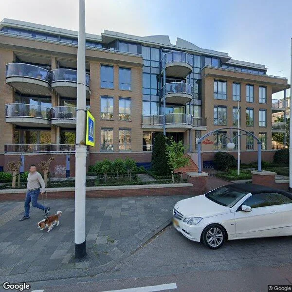 Straatbeeld van Kennemerstraatweg 79, 1814GC Alkmaar