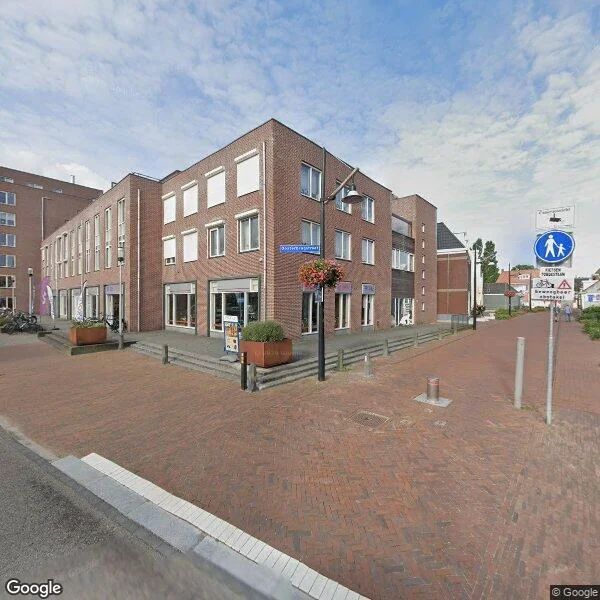 Straatbeeld van Kerkbuurt 8, 3361BJ Sliedrecht