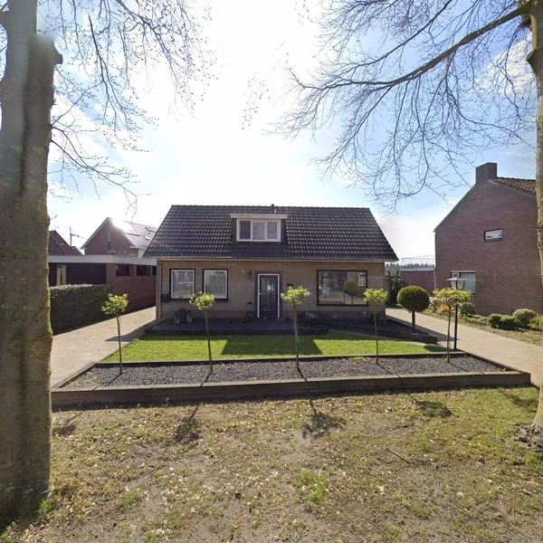 Straatbeeld van Kerkeneind 28, 5529AC Casteren