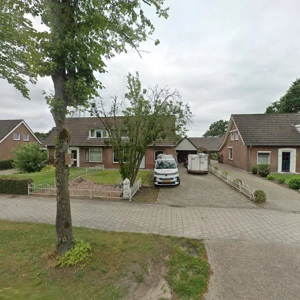 Straatbeeld van Kerkenweg 13, 7766AT Nieuw-Schoonebeek