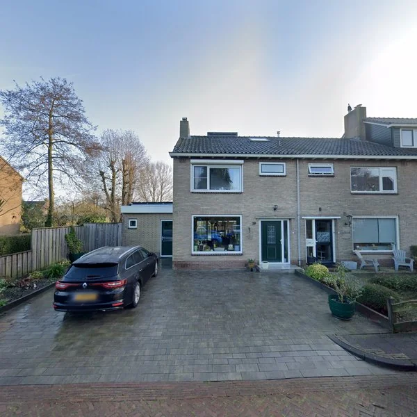 Straatbeeld van Kerklaan 19, 3632AK Loenen aan de Vecht