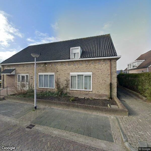 Straatbeeld van Kerklaan 26, 1424BK De Kwakel