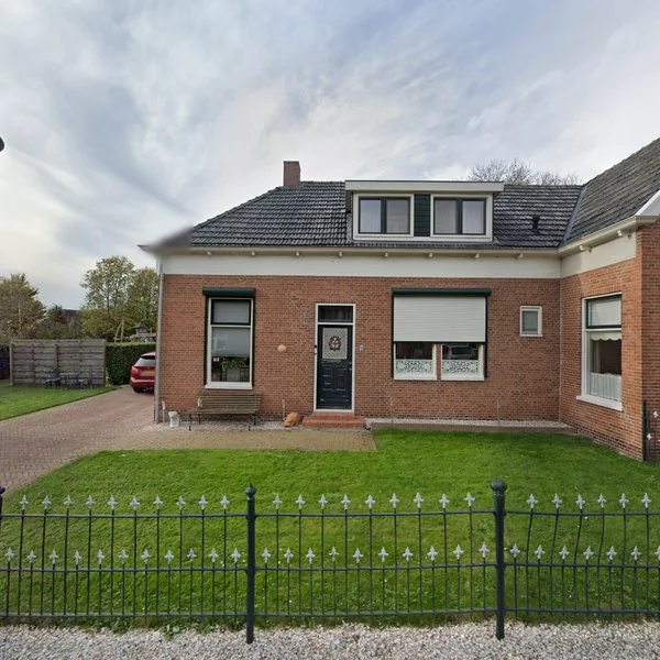 Straatbeeld van Kerkpad 8, 9795PC Woltersum