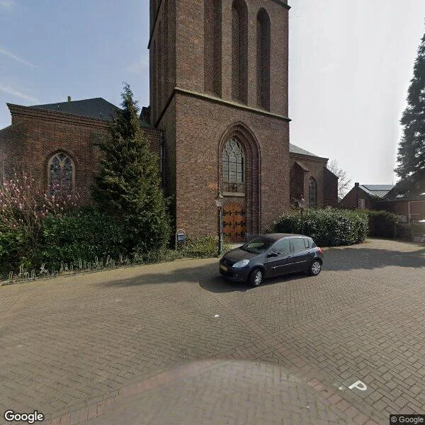 Straatbeeld van Kerkplein 5, 5835AT Beugen