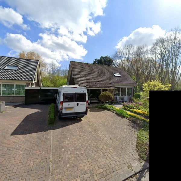 Straatbeeld van Kerkpolderweg 2, 2625EB Delft
