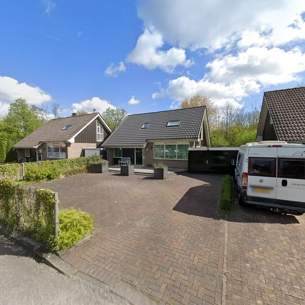 Straatbeeld van Kerkpolderweg 4, 2625EB Delft