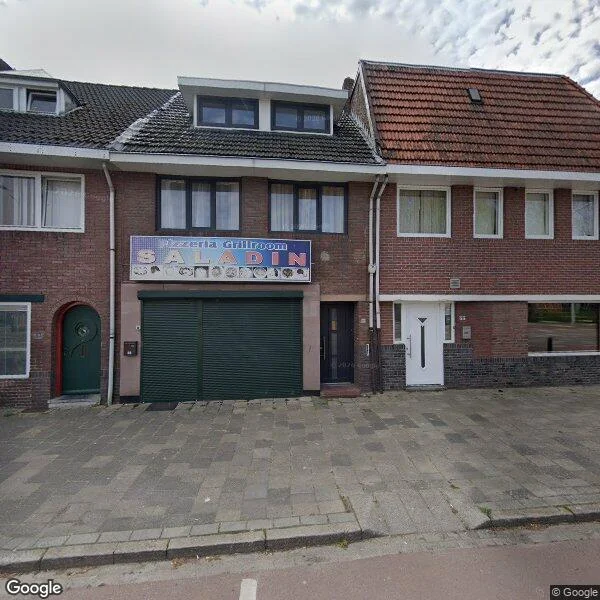 Straatbeeld van Kerkraderweg 80A, 6416CL Heerlen