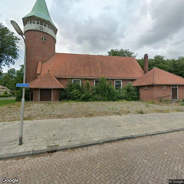 Straatbeeld van Kerkstraat 1, 8315AD Luttelgeest