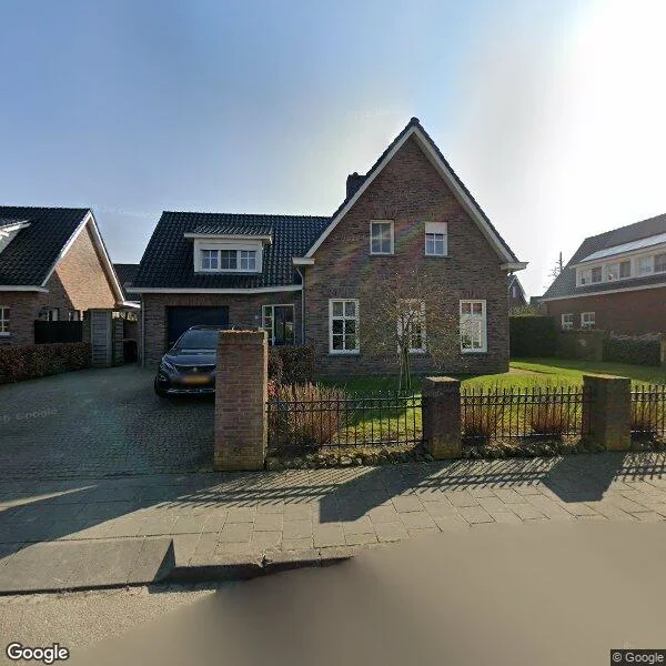 Straatbeeld van Kerkstraat 11, 6659AA Wamel