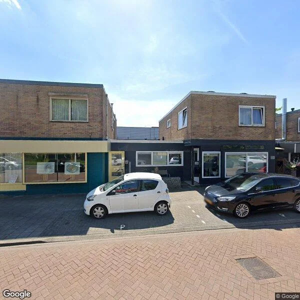 Straatbeeld van Kerkstraat 147, 1521JG Wormerveer
