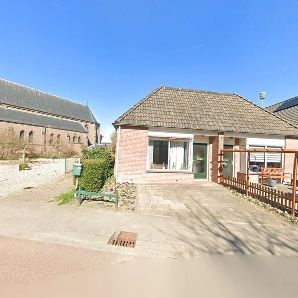Straatbeeld van Kerkstraat 14a, 6675BR Valburg