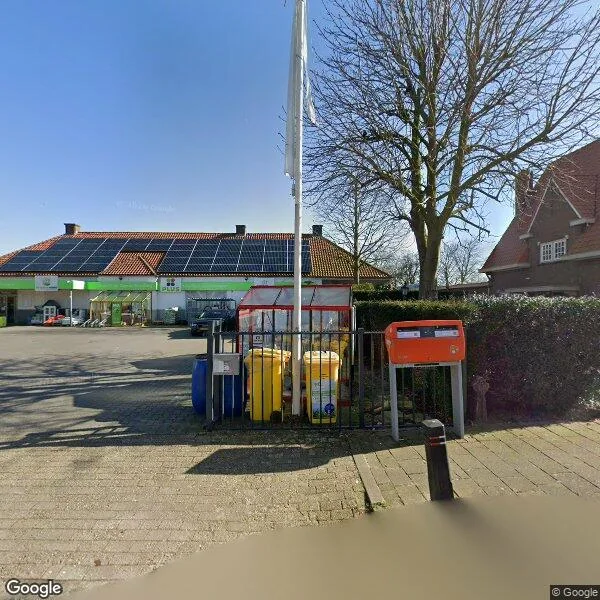 Straatbeeld van Kerkstraat 2, 6627AL Maasbommel