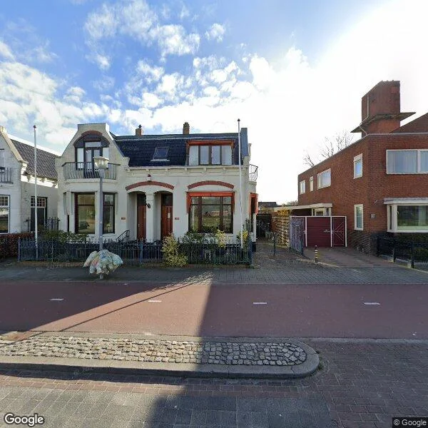 Straatbeeld van Kerkstraat 221, 9601AE Hoogezand