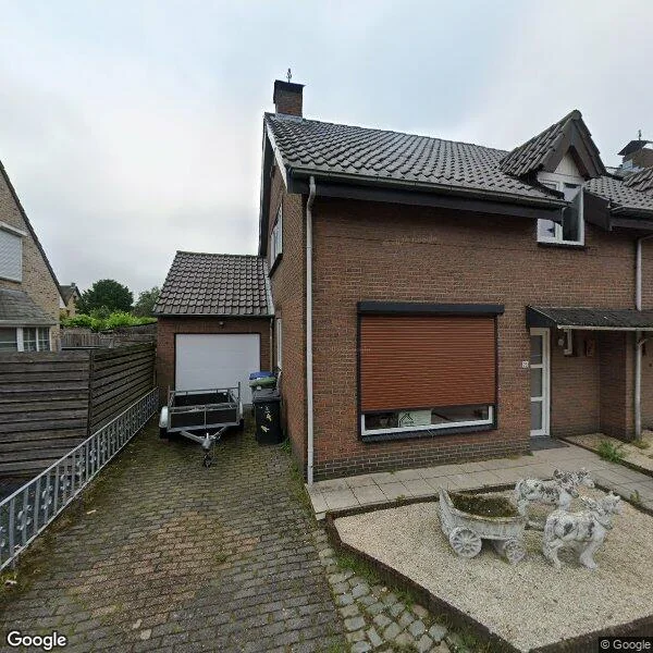 Straatbeeld van Kerkstraat 26, 4567CK Clinge