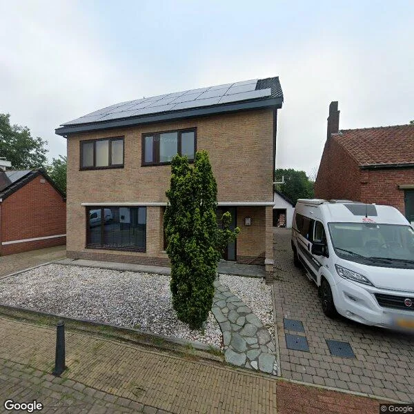 Straatbeeld van Kerkstraat 4, 4567CK Clinge